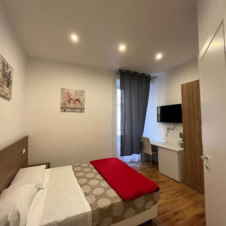 Sara B&B Рим Екстериор снимка